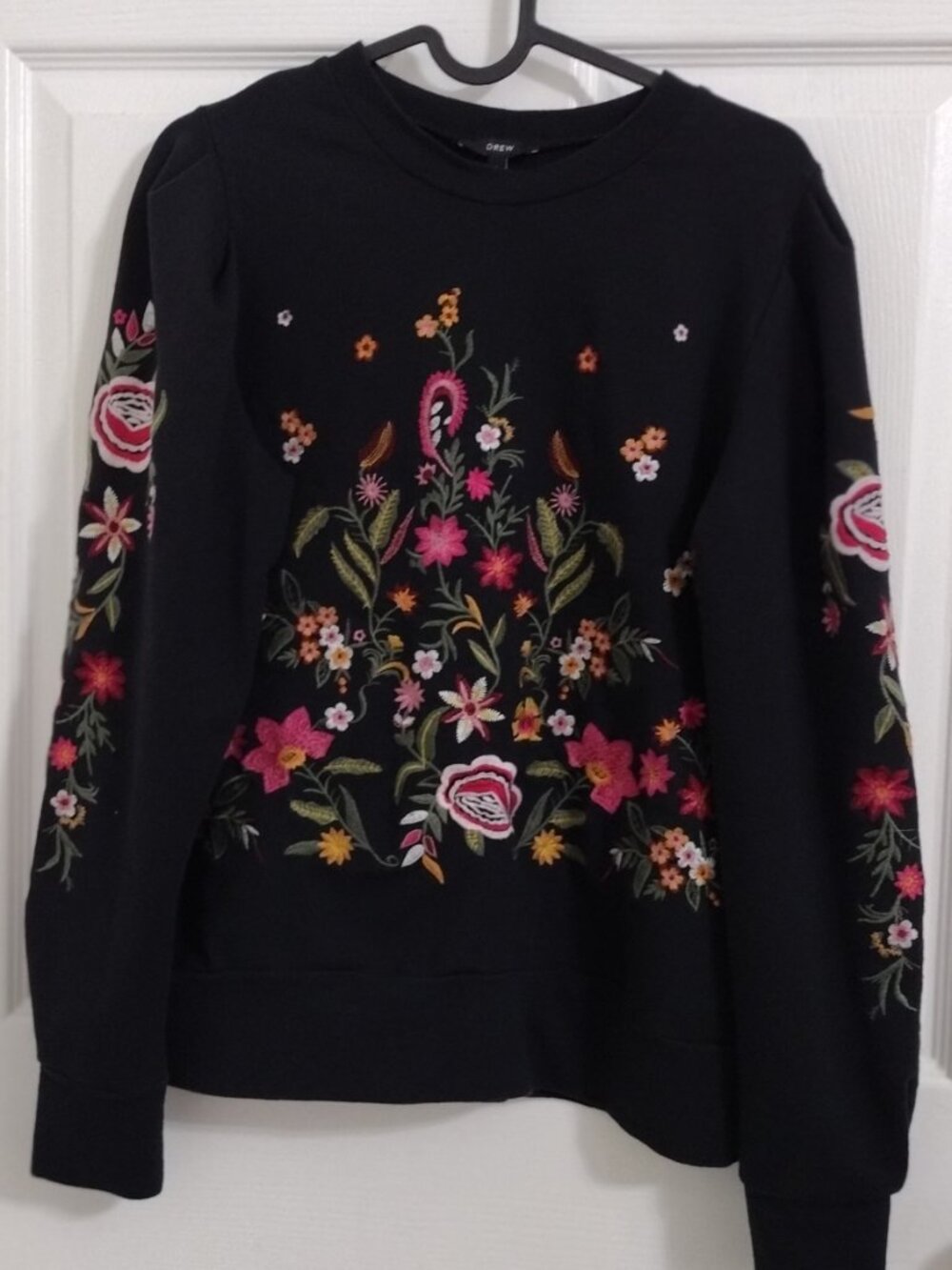 Drew Floral Embroidered Sweatshirt Small Black Crewneck Boho Statement Pullover - Picture 5 of 9